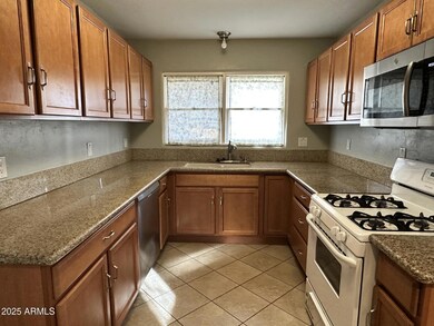 1725 E Monte Vista Rd, Phoenix, AZ 85006 - photo 2