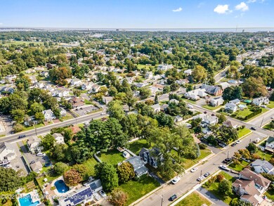 Front left aerial