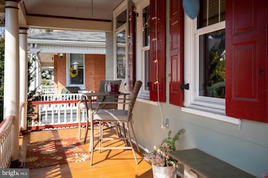 507 Juniper St, Quakertown, PA 18951 - photo 2