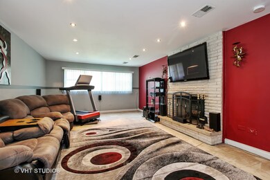 17618 Cypress Ave, Country Club Hills, IL 60478 - photo 4