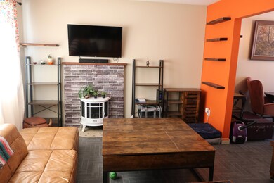 76 Colonial Dr unit 24, White River Junction, VT 05001 - photo 6