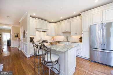 153 Center Point Ln, Lansdale, PA 19446 - photo 2