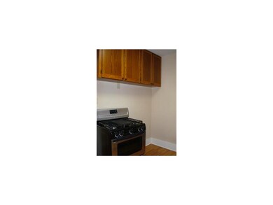 Kitchen. Great stainless steel stove and dishwashe
