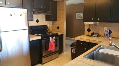 # 15 Kitchen 2