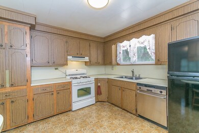 3 Ciccone Way, Billerica, MA 01821 - photo 5