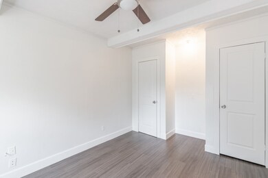 918 Cherry Spring Dr, Houston, TX 77038 - photo 5