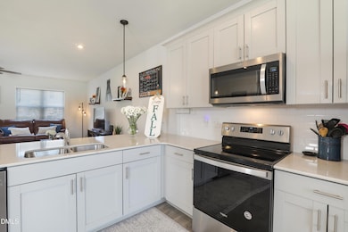 48 Enterprise Dr, Clayton, NC 27520 - photo 3