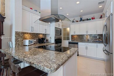 6987 NW 109th Ave, Doral, FL 33178 - photo 5
