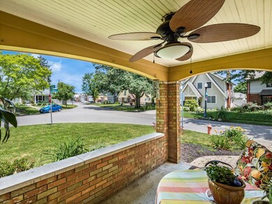 Porch (Corner Lot)