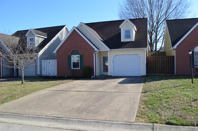 5846 Jeffrey Ln, Newburgh, IN 47630 - photo 2