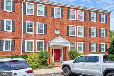 2924 S Buchanan St unit C2, Arlington, VA 22206 - photo 2
