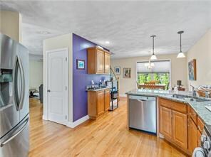 59 West St, Warren, RI 02885 - photo 3