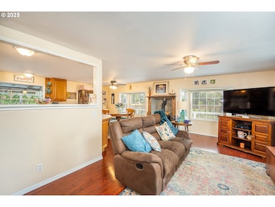 90948 Sunderman Rd, Springfield, OR 97478 - photo 5