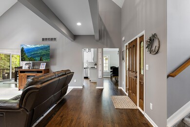 4989 Timber Lake-24