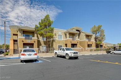 8070 W Russell Rd unit 1030, Las Vegas, NV 89113 - photo 3