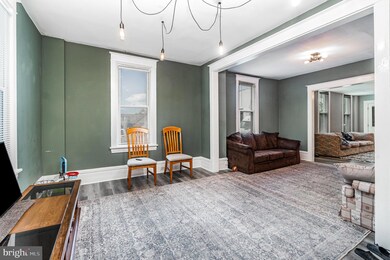 2319 Herr St, Harrisburg, PA 17103 - photo 4