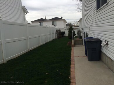 146 Bartow Ave, Staten Island, NY 10309 - photo 2