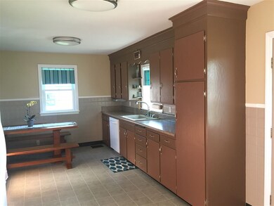 16902 W Porter Rd, Evansville, WI 53536 - photo 4