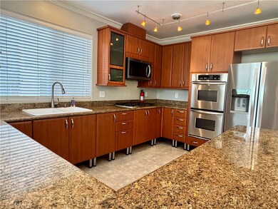 2219 Grant Ave unit C, Redondo Beach, CA 90278 - photo 6