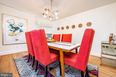 327 Oglethorpe St NW, Washington, DC 20011 - photo 6