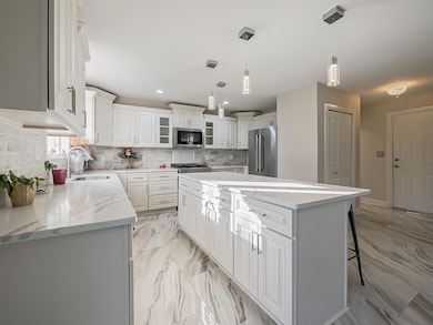 3345 E Commerce Rd, Commerce Township, MI 48382 - photo 4