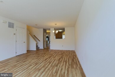 27 Bensmill Ct, Reisterstown, MD 21136 - photo 6