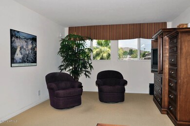 Master Bedroom Sitting Area