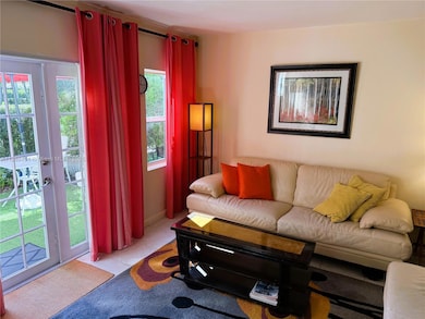 931 NE 4th St unit 2, Boca Raton, FL 33432 - photo 4