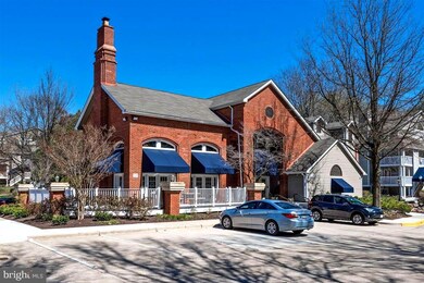 5700 Chapman Mill Dr unit 200, Rockville, MD 20852 - photo 2