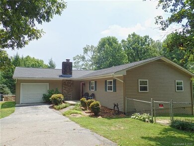 196 Ridgewood Acres Dr unit 9, Hendersonville, NC 28792 - photo 3