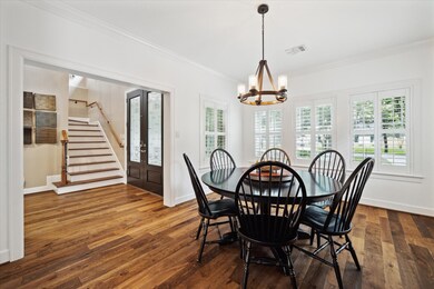 710 W 39th St, Houston, TX 77018 - photo 3