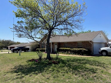 427 N Rockford Place, Ardmore, OK 73401 - photo 2