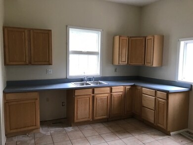 339 E 1st St, Warren, IN 46792 - photo 5