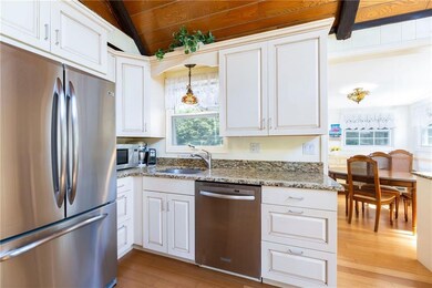 20 E Bayview Rd, Charlestown, RI 02813 - photo 4