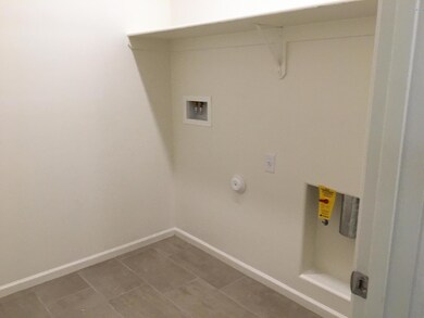 2031 Laundry room