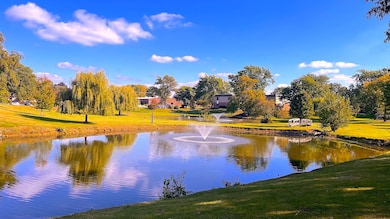 521 73rd St unit 105, Downers Grove, IL 60516 - photo 2