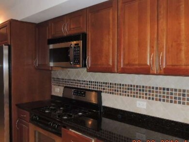 2123 Dehne Rd, Northbrook, IL 60062 - photo 3