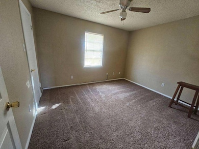 811 E 79th St, Lubbock, TX 79404 - photo 6