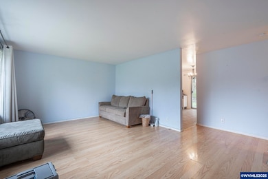 3735 Wilton Ave NE, Salem, OR 97305 - photo 5