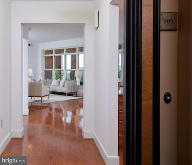 The Park Potomac Place unit 909N, Potomac, MD 20854 - photo 2
