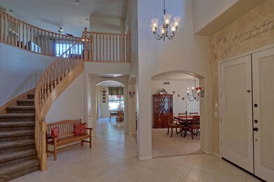 3-8-Foyer