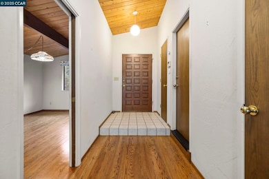 1383 Alvarado Rd, Berkeley, CA 94705 - photo 5