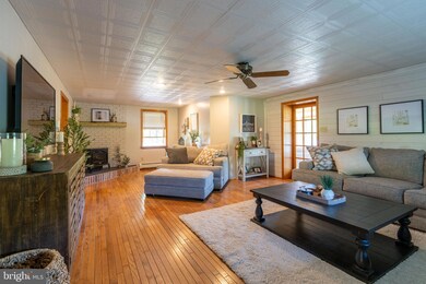 588 Miller Rd, Schellsburg, PA 15559 - photo 6