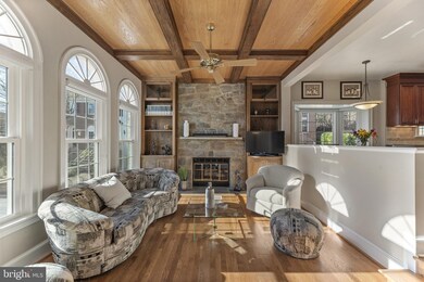 8015 Quarry Ridge Way, Bethesda, MD 20817 - photo 5