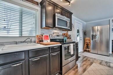 1096 Main St, New London, NH 03257 - photo 3