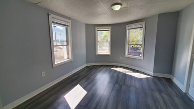 20 Hacker St unit 2, Worcester, MA 01603 - photo 2