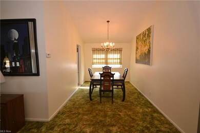 22200 Sandalwood Rd, Bedford, OH 44146 - photo 6