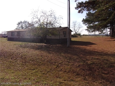 1321 Old Graphic St, Mulberry, AR 72947 - photo 3