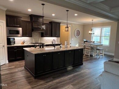 469 Snowbell Kitchen