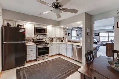 8115 N 2000 East Rd, Downs, IL 61736 - photo 7